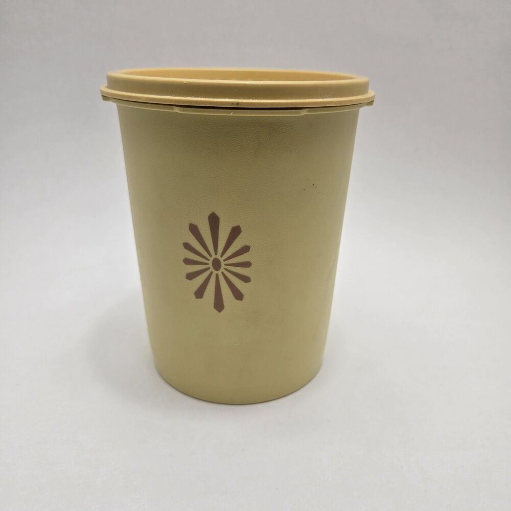 Vintage Tupperware Yellow Servalier Canister 809-5 With Lid Great Shape!